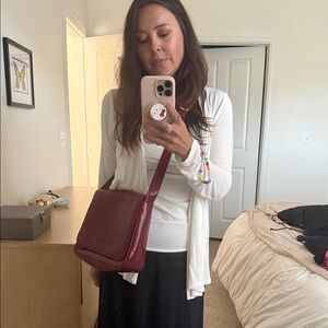 RIALTO Vintage Red Leather Crossbody / Shoulder Bag